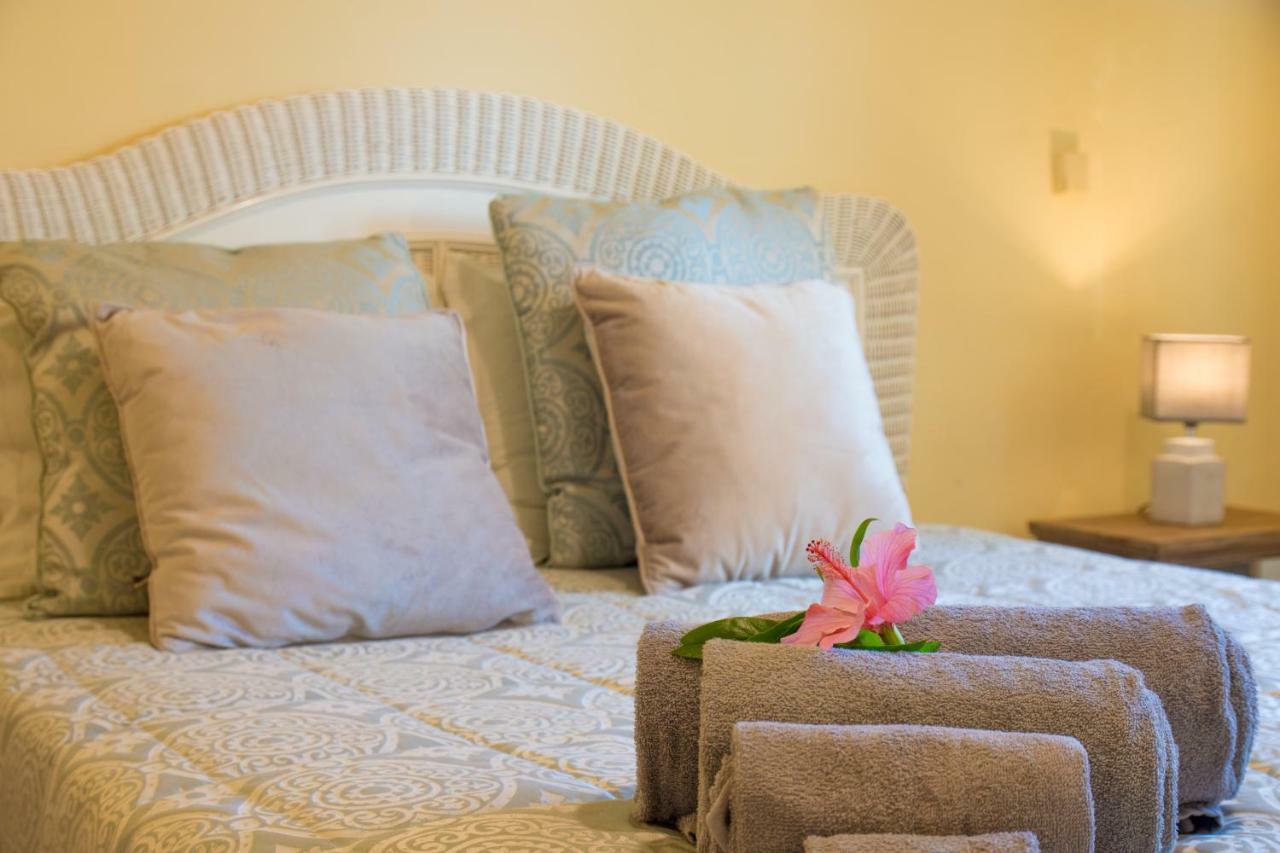 Villa Yvonne,Private Pool,Private Parking 1,7 Km From The Beatch Albufeira Exterior foto